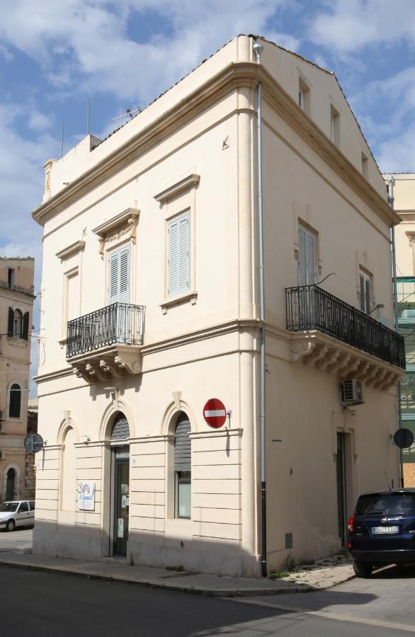 Palazzo Leonardo Daire Scicli Dış mekan fotoğraf